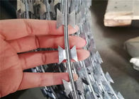 Coil Razor Wire Mesh Pagar Razor Barbed Tape Wire Untuk Wall Top Dan Perbatasan