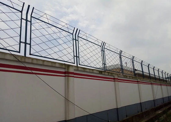 Pagar Mesh Belah Ketupat Dilas Militer Untuk Perlindungan Perimeter